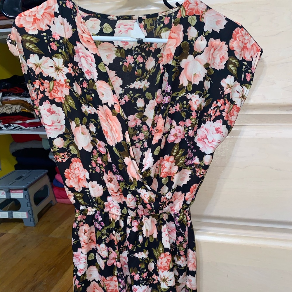 Pink black romper roses flower v neck shorts
